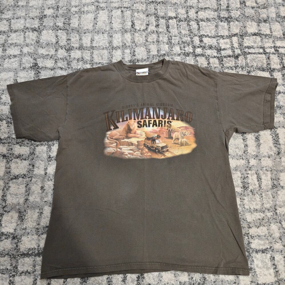 Vintage 90s Disney Animal Kingdom Kilimanjaro Safaris T-Shirt XL Faded Brown Tee
